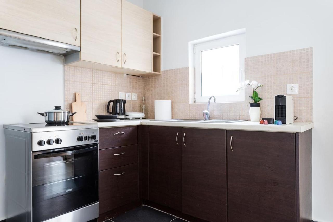 Stunning Flat With Lovely Terrace & Parking Garage Афіни Екстер'єр фото